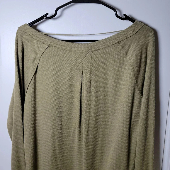 Free People Green Thermal Long Sleeve | We The Free Sweater | Size S - Picture 6 of 7
